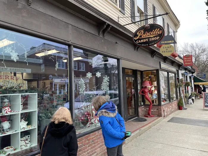 Priscilla Candy Shop Picture 2