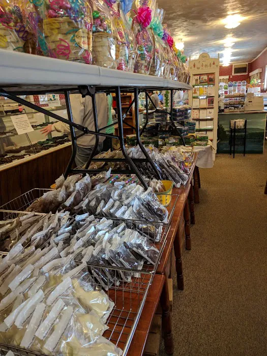 Mrs Nelson's Candy House Picture 9