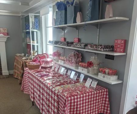 Huckleberry's Candies