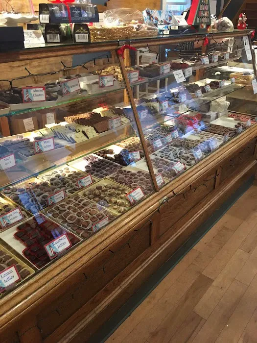 Wilbur's Of Maine Chocolate Confections Picture 9