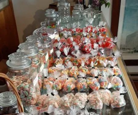 Orne's Candy Store