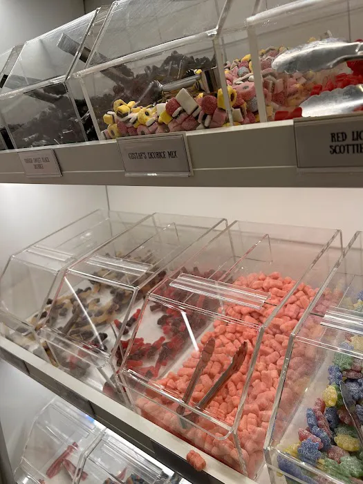 Madeleine's Candy Shop Picture 3