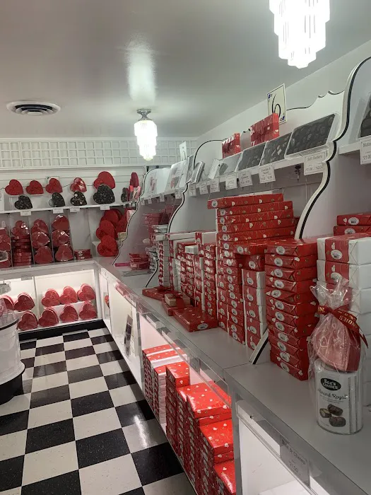 See's Candies Picture 6