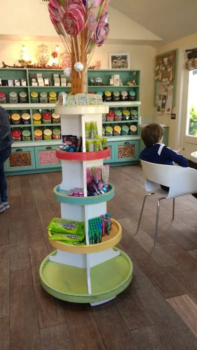 Sweet Shop Picture 3