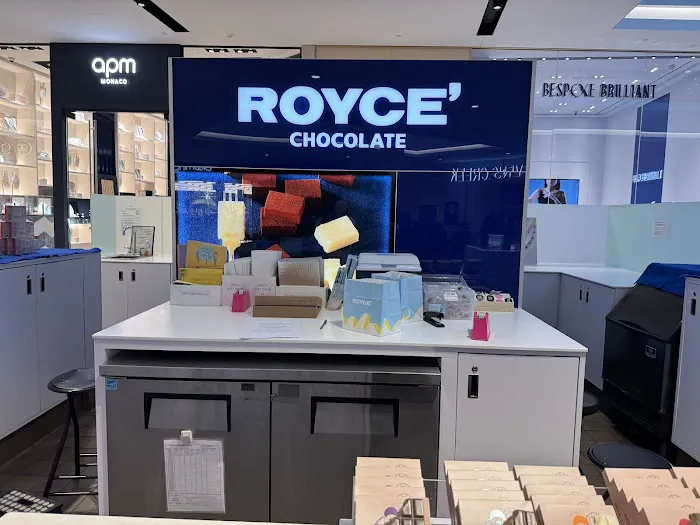 ROYCE' Chocolate at Westfield Valley Fair Picture 9