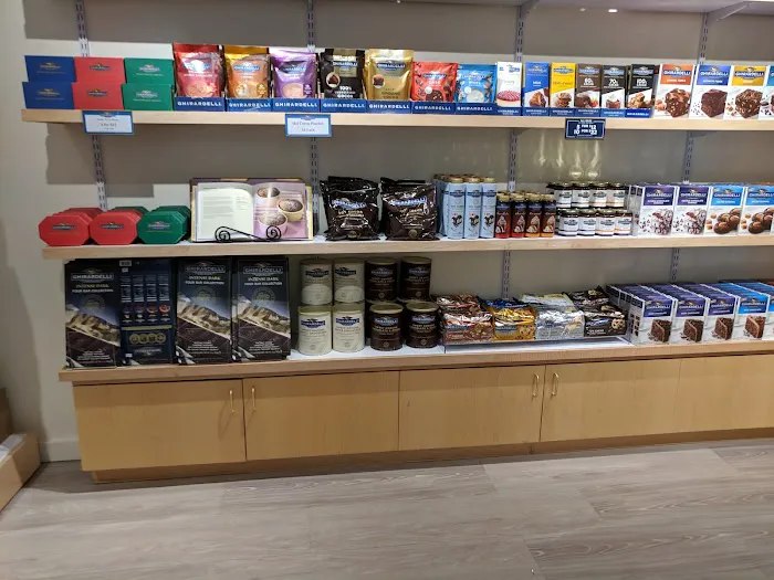 Ghirardelli Chocolate Outlet Picture 10