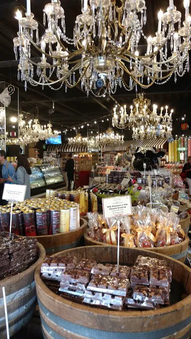 San Francisco Chocolate Store Picture 5