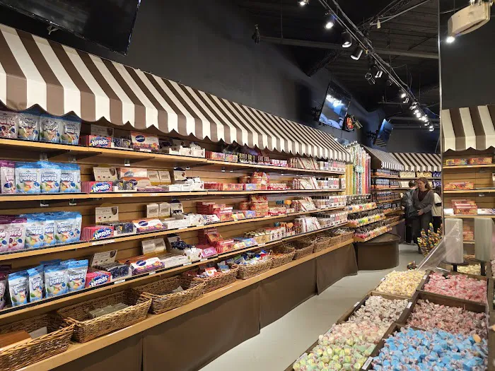 San Francisco Chocolate Store Picture 8