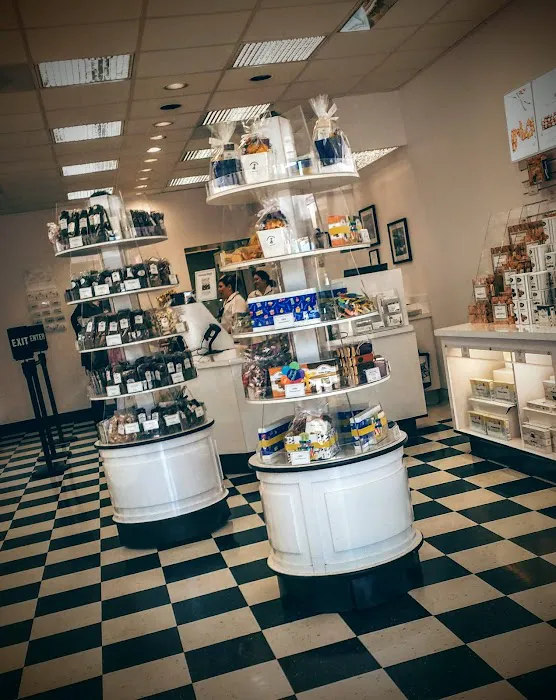 See's Candies Picture 6
