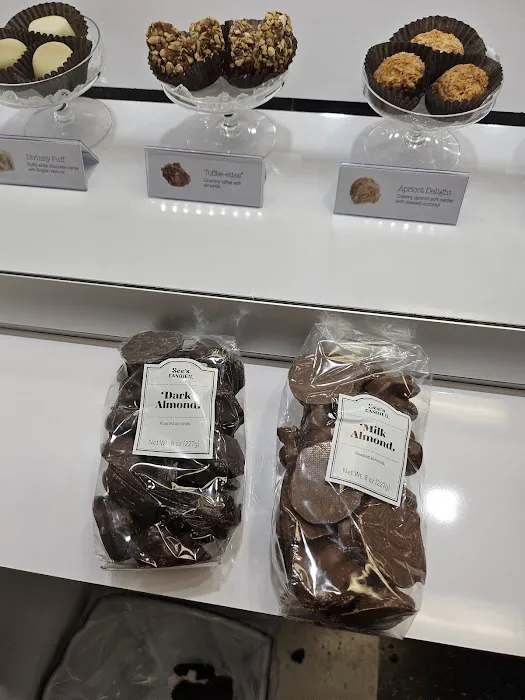 See's Candies Picture 7