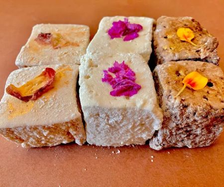 Rosemallow Artisanal