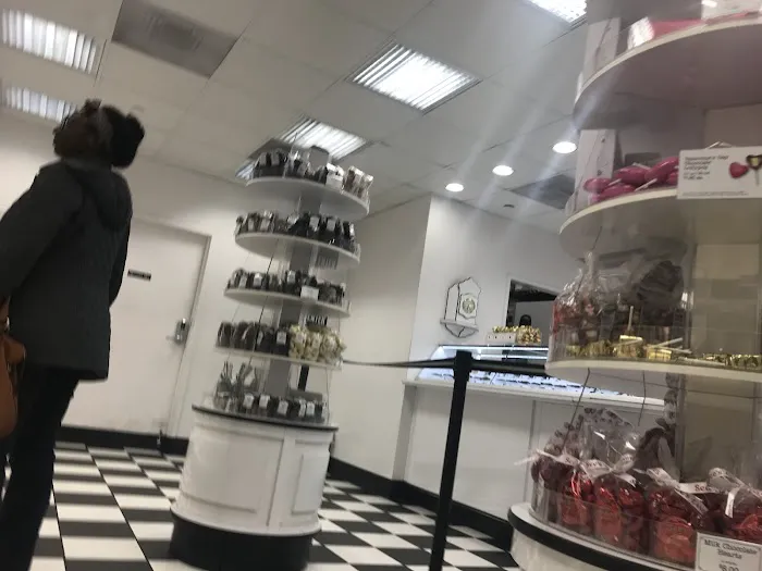 See's Candies Picture 5
