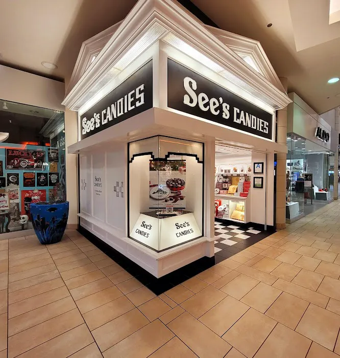 See's Candies Picture 1