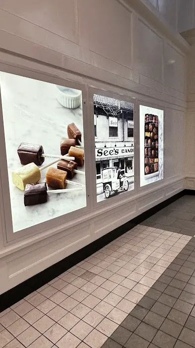 See's Candies Picture 7