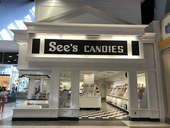 See's Candies Picture 10