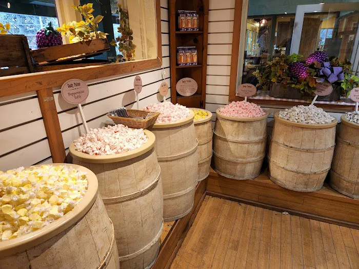 Candy Parlour Picture 3