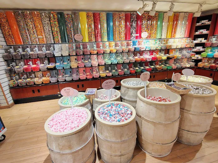 Candy Parlour Picture 7