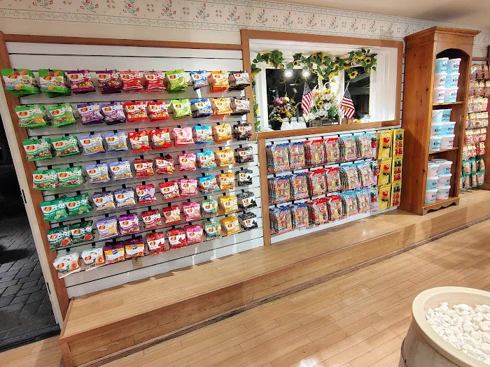Candy Parlour Picture 6