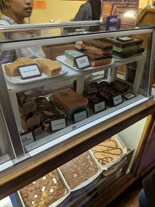 Ghost Town Candy Store Picture 1