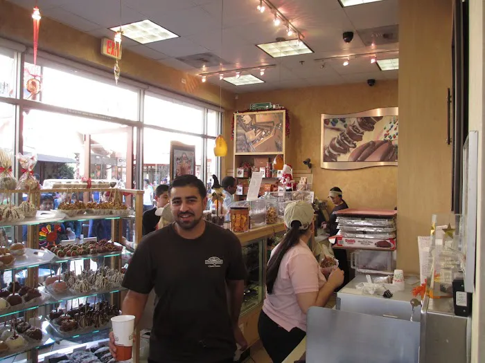 Rocky Mountain Chocolate Factory Picture 4