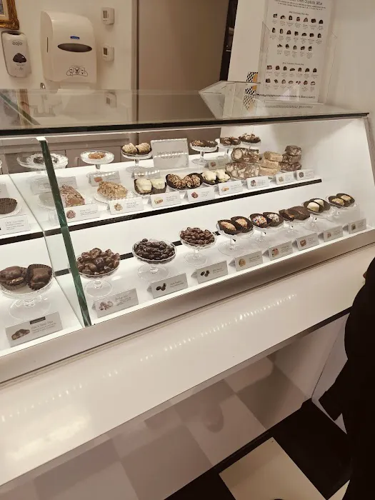 See's Candies Picture 9