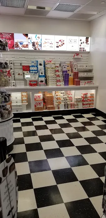 See's Candies Picture 4