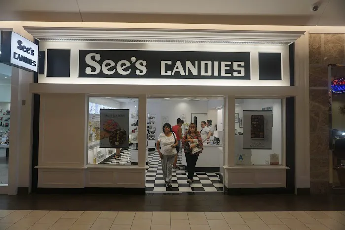 See's Candies Picture 2