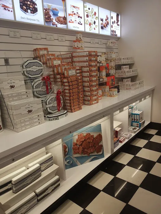 See's Candies Picture 5