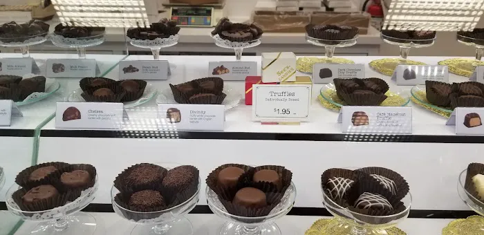 See's Candies Picture 4