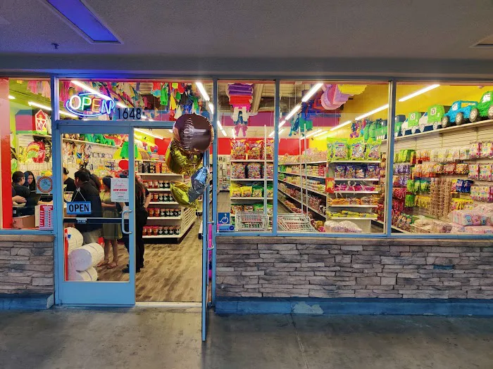 Candy4Less Picture 1