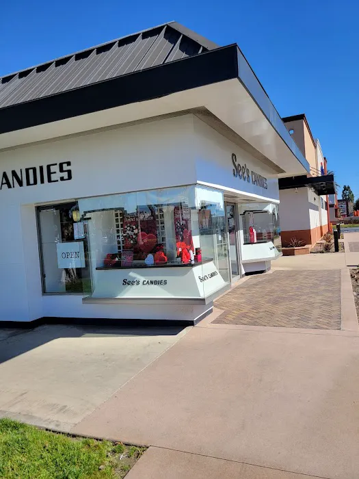 See's Candies Picture 4