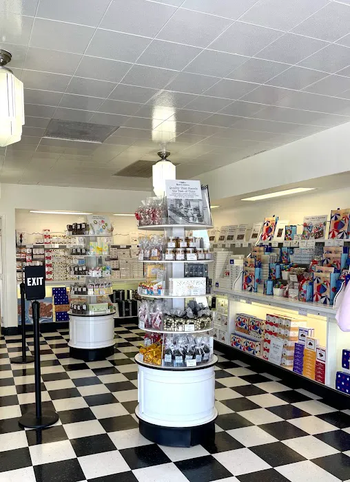 See's Candies Picture 2