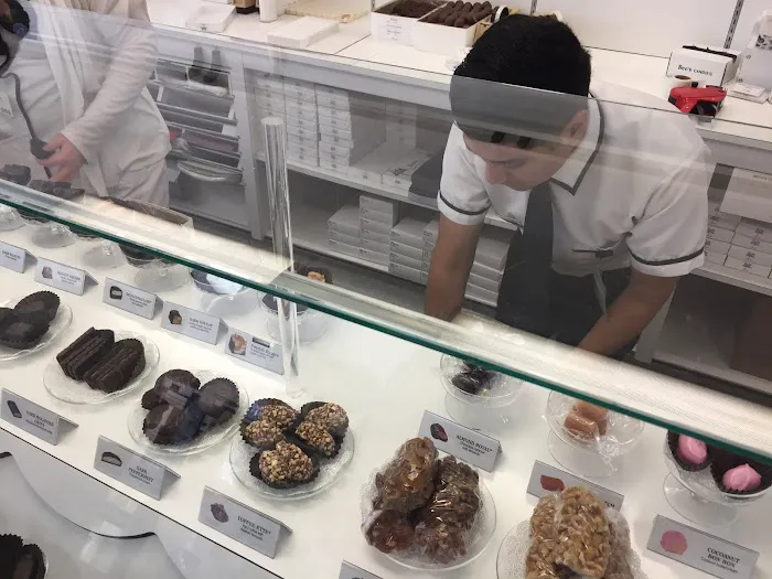See's Candies Picture 10