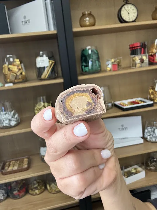 Melt Chocolate Picture 10