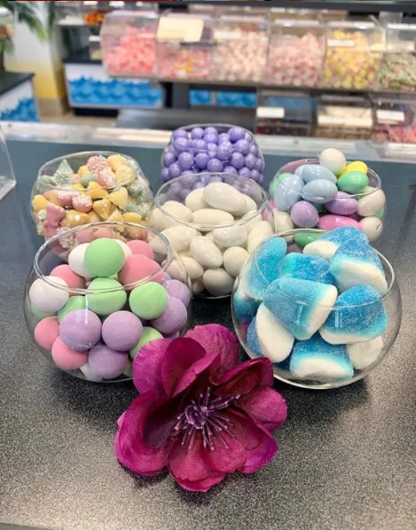 Candy Island Picture 4