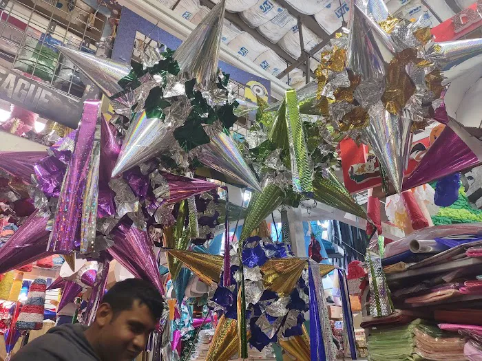 Venga la alegria dulces y piñatas mexicanos Picture 1