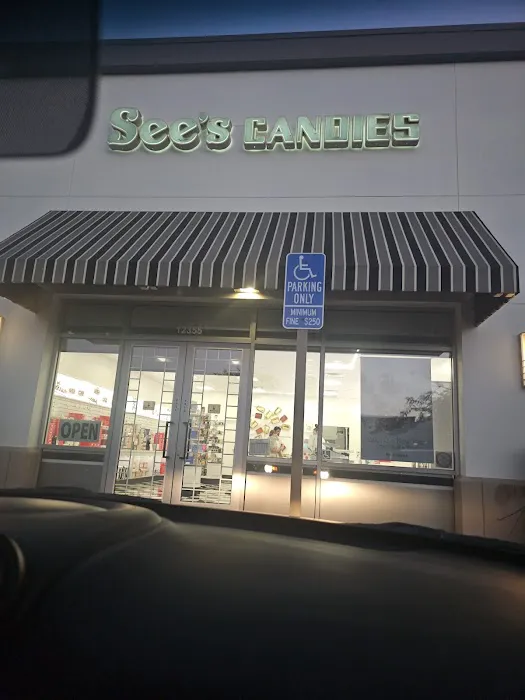 See's Candies Picture 7