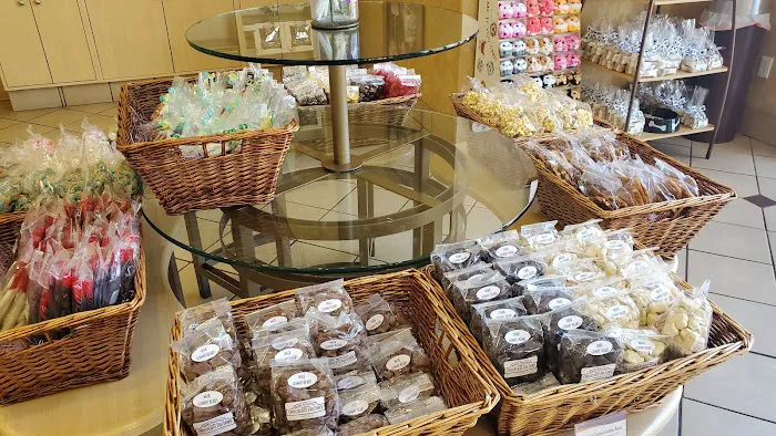 Rocky Mountain Chocolate Factory Picture 3