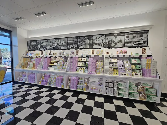 See's Candies Picture 6
