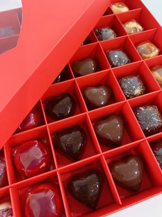 Delon Chocolatier Picture 5
