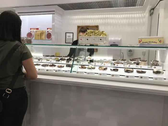 See's Candies Picture 4