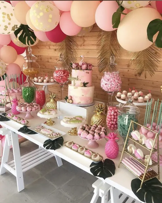 Sweet Tooth Candy Picture 3