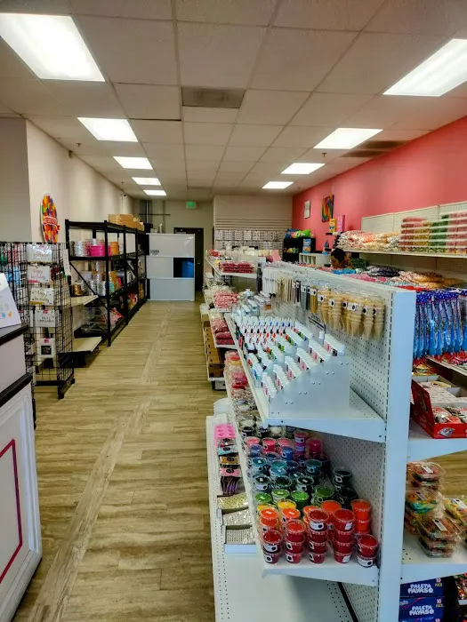 Sweet Tooth Candy Picture 4