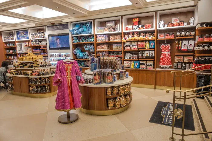 Ghirardelli Soda Fountain & Chocolate Shop Picture 7