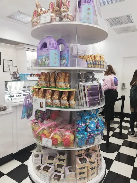 See's Candies Picture 5
