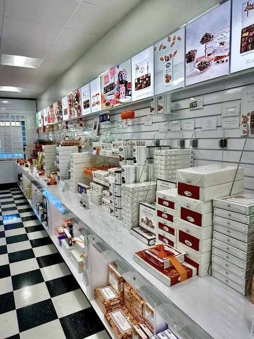 See's Candies Picture 3