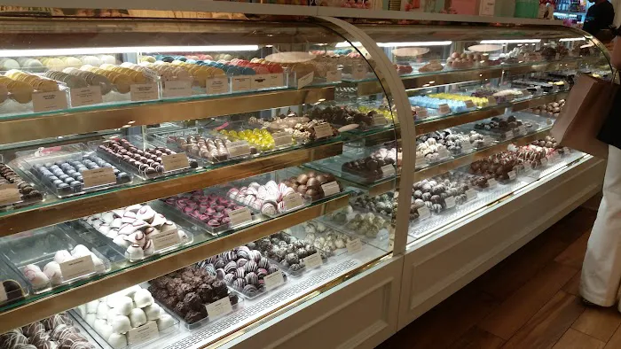 Lolli & Pops Picture 10