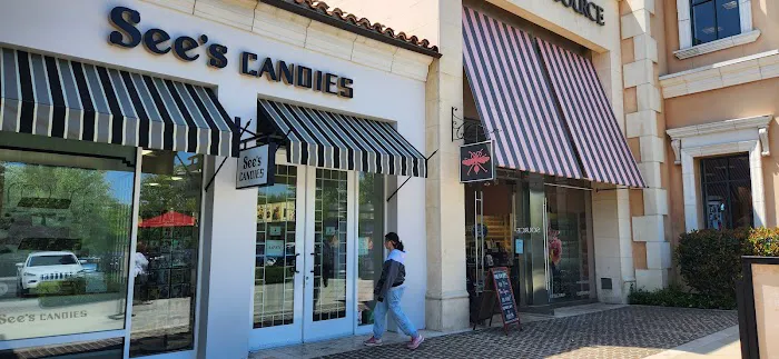 See's Candies Picture 4