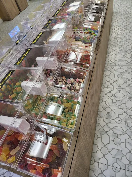 House of Chocolates and Candies Picture 3