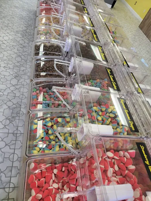 House of Chocolates and Candies Picture 4